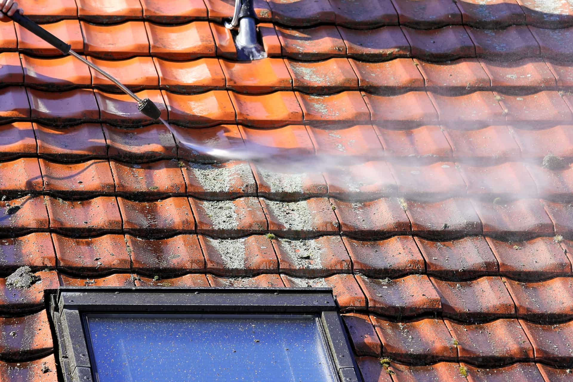 Roof cleaners near me Dartford